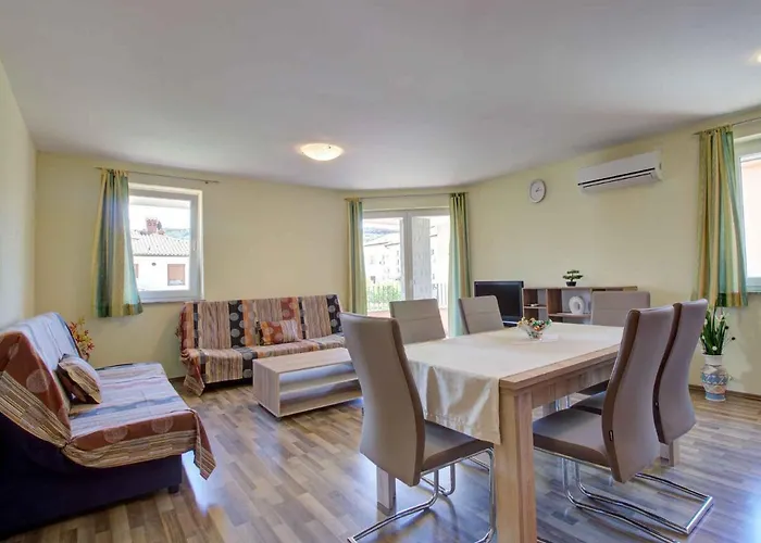 דירה Jerman Iii איזולה